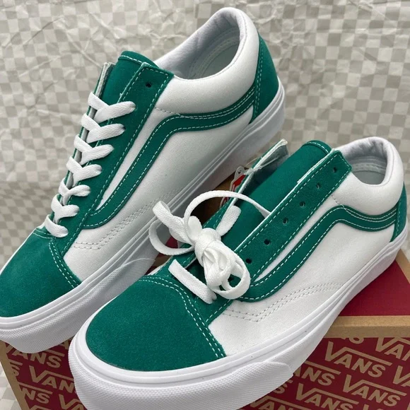 Vans WMNS Style 36 'Classic Sport -
Cadmium Green Sneakers
VN0A54F69YE - Picture 8 of 16